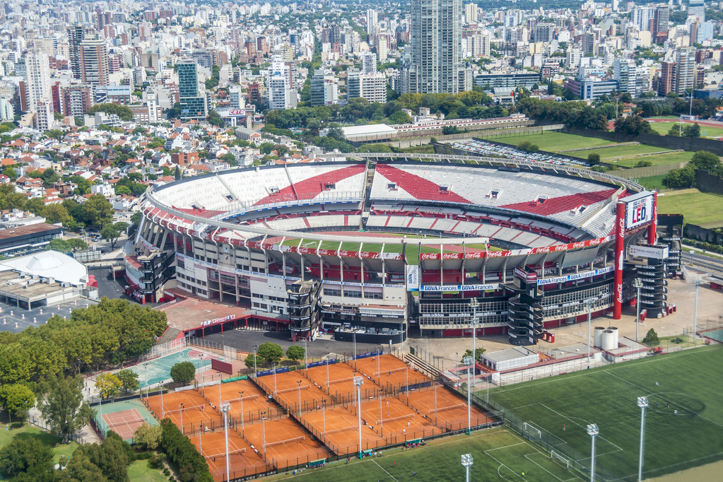 南美德比!记者:阿根廷vs巴西8.5万张球票已经售罄